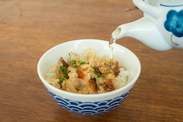 文化庁の「100年フード」に認定された、「若狭おばま醤油干し」を使用した丼ぶりが誕生！！その名も「若狭おばま醤油干し」ねこまんま丼　2023(令和5)年11月3日(金・文化の日)から販売開始！