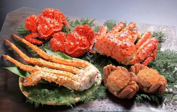 東武百貨店 池袋本店の2024年福袋のテーマは、「家計を応援！「集い」・「食」・「体験」推し！」　豪華でお得なボリューム満点福袋や体験型福袋などを展開