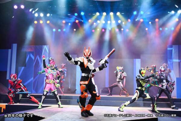 大迫力のバイク戦再び！「仮面ライダー大集合バトル」東映太秦映画村にて今冬も開催決定！