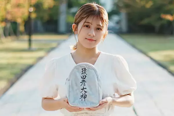 御朱印集めをより楽しく！石碑を模したユニークな御朱印帳入れ日子丸『猿田彦ポーチ』を11月1日から先行予約販売開始！