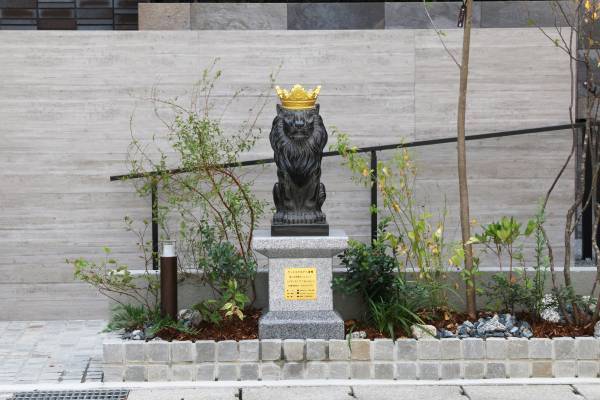 まちなみと調和するデザイン。トップデザイナーと共に創る、プレミアムシャーメゾン