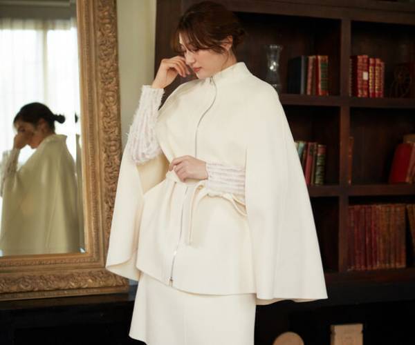 人気モデル「有末麻祐子」が着こなす『ANAYI(アナイ)』2023秋冬アウター特集を公開！