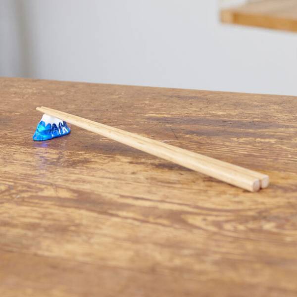 外国人観光客のお土産や記念日の贈り物に！日本の象徴「富士山」をモチーフにした2023年秋冬の新作和雑貨を発売！