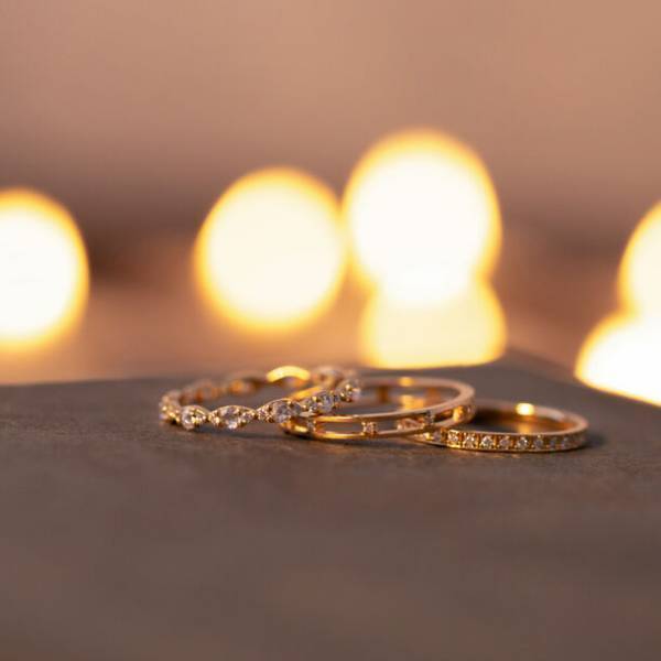 年末に向け自分へのご褒美＆プレゼントに欲しいアクセサリー・ジュエリーに関する1万人アンケートの結果を公開