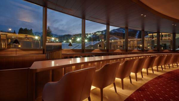 今年のロッテアライの贈りものは、どこよりも“甘い”クリスマス。『LOTTE ARAI SWEETS ROMANTIC CHRISTMAS』