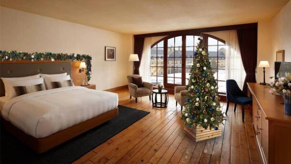 今年のロッテアライの贈りものは、どこよりも“甘い”クリスマス。『LOTTE ARAI SWEETS ROMANTIC CHRISTMAS』