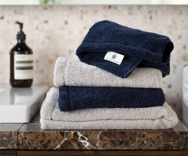 国内最大級のブライダル通販サイト「PIARY」と今治の老舗タオルメーカー「藤高」のコラボレーションタオルが11月8日発売！