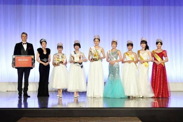 Junior Tokyo Grand Prixの各部門受賞者が国際文化交流パーティーにゲスト出演
