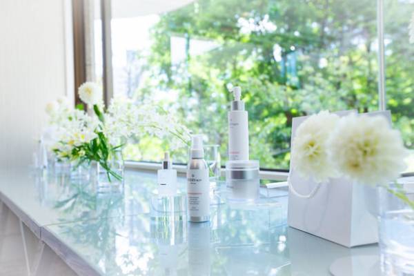 『インナーケア新時代到来』〈調子の良い日〉が続くことを当たり前に…究極のエイジングケアドリンク新発売