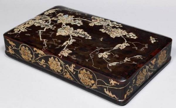 貝の煌めきに見る朝鮮螺鈿の美しさ特別企画展　朝鮮螺鈿の美