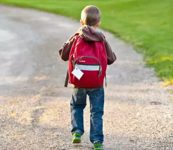 特許取得の新世代「ショルダー＆バックエアークッション」11月17日よりMakuakeにて販売開始　大人、子どもの通勤・通学をサポート