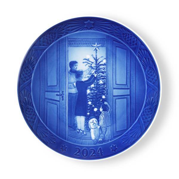 CHRISTMAS 2023！　1,411人にアンケートを実施クリスマスギフトを贈りたい相手第1位は「家族」