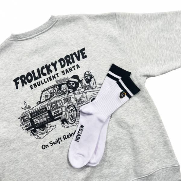 Quashの人気キャラクターMojashがサンタクロースに変身！スウェットとソックスのセットがホリデーコレクションとして期間限定で登場