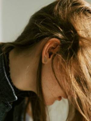 デニムブランド YANUK、ファッションジュエリーブランドSTELLAR HOLLYWOODとの初ジュエリーコレクションが登場！11月30日より店舗・オンラインストアで販売開始