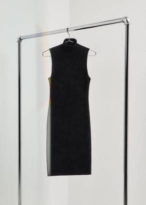 セオリーのコンバインショップが麻布台ヒルズに2023年11月24日(金)オープン