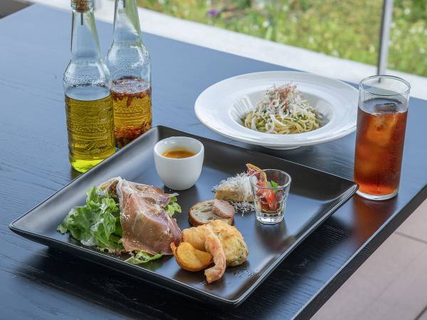 神奈川県初！上空から幻想的なライトアップを楽しめるナイトジップラインが登場。「Soleil Twilight Xmas 2023　ちょっぴり夜asobiなソレイユの丘」12月9日（土）から期間限定で開催。