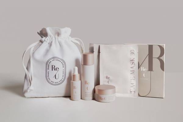 幹細胞培養上清液(*1)スキンケアブランドRe/U「Re/U 2023 HOLIDAY GIFT」を2023年12月4日(月)より数量限定で発売