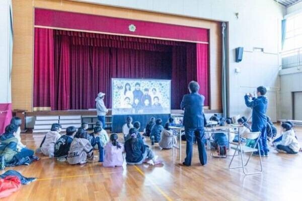 ＜初開催＞大阪府堺市の公立小学校で映像制作のプロ集団による体験型出前授業「映像のお仕事」を実施