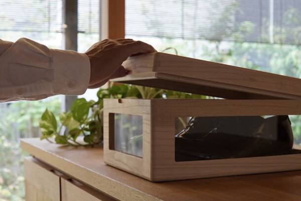 フタを開けなくても中がみえる「桐製くつ箱」　1月16日まで先行予約販売をMakuakeにて実施