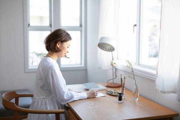 ホリデーギフトにこそ、手書きのあたたかみを。モンブラン銀座本店で、12月9日(土)ホリデーモダンカリグラフィーイベントを開催