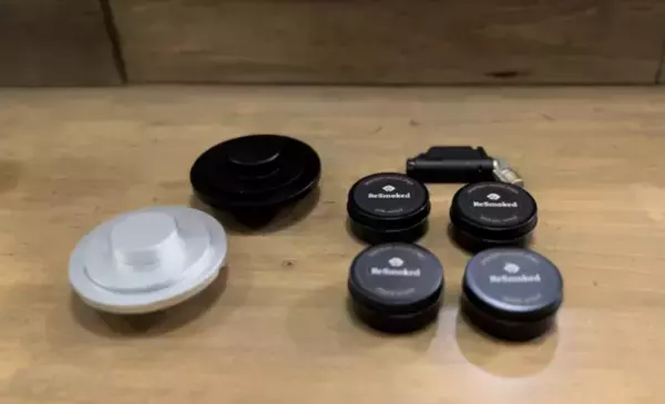 手軽に本格燻製！お酒や食材をスモーキーな香りで格上げし、上質な晩酌タイムを演出　『ReSmoked 2.0』をMakuakeにて12月6日より先行販売開始！