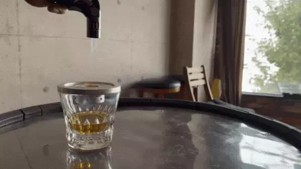 手軽に本格燻製！お酒や食材をスモーキーな香りで格上げし、上質な晩酌タイムを演出　『ReSmoked 2.0』をMakuakeにて12月6日より先行販売開始！