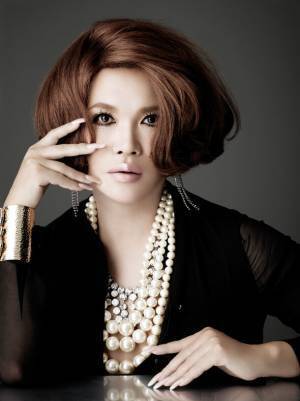 12月5日(火)『第14回美魔女コンテストTOKYO』最終選考会を開催　IKKOさんを審査員にお迎えしました　コンテストの模様は当日ライブ配信いたします！