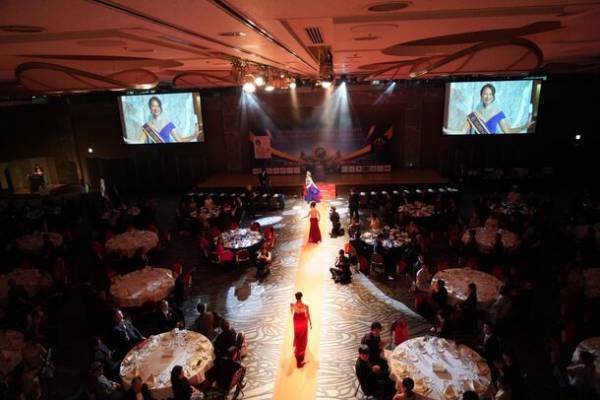 女性企業家ビジネスモデル書『WOMAN Serendipity IV』の出版パーティー開催レポート　『国際女性企業家コンテスト』グランプリは株式会社DAPPYY　西山花子氏に決定