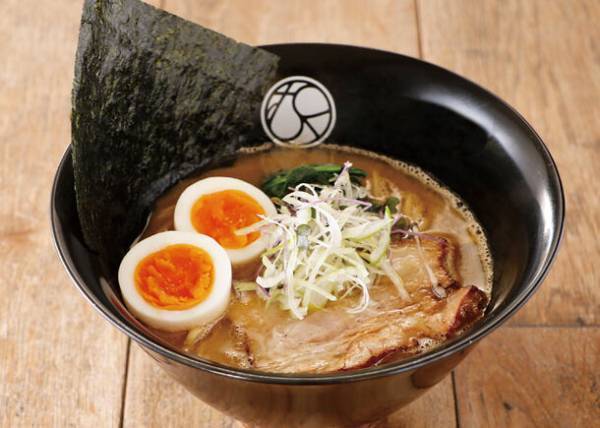 ラー博史上最大のプロジェクト「あの銘店をもう一度」第26弾　欧州全土の食通が訪れる銘店ドイツ・フランクフルト「無垢ツヴァイテ」