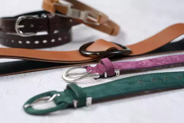 働く女性のライフスタイルを彩る、伝統と技術が込められた婦人本革ベルトを100名様にプレゼントするキャンペーンを開催