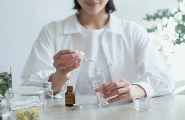 ＜子育て経験から開発＞ 料理をする時間のないママに贈る　身体に優しく手軽に栄養補給できるボルシチ　11月26日より期間限定先行販売開始