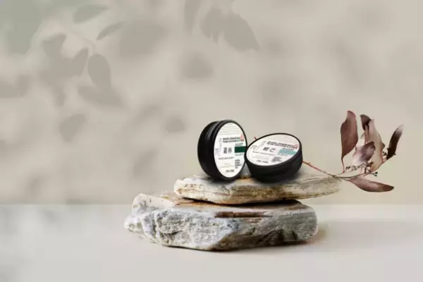 天然成分100％・自然香る大人のオールインワン「フレグランスバーム」をMakuakeにて11/22に先行予約販売開始