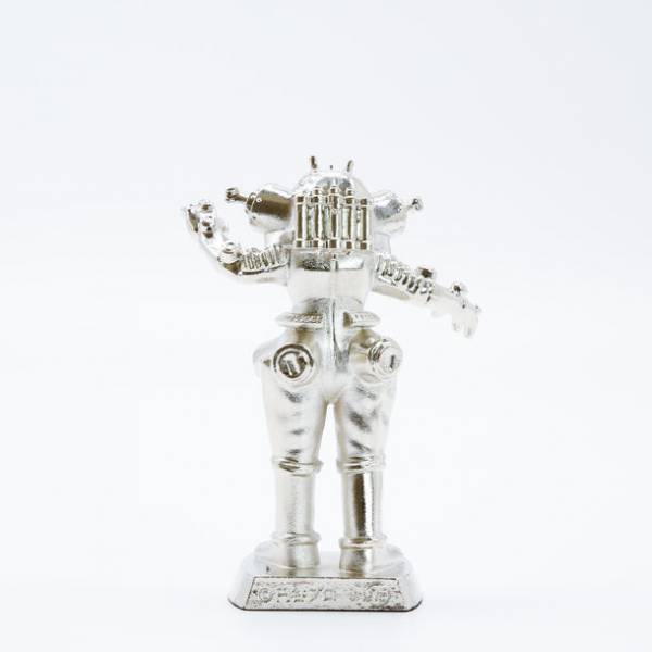 ウルトラセブンと怪獣をモチーフとした“メタル(金属製)”のペーパーウェイトの受注販売を開始！