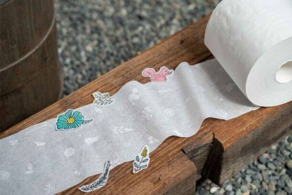 美しさと機能性が融合した透かし模様入りのトイレットペーパーを開発し、特許を取得