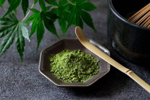 創業1907年の老舗「丸七製茶」オリジナルブレンド抹茶「さとり」使用　お濃茶スイーツ専門店「熱海さとり本店」12月23日オープン