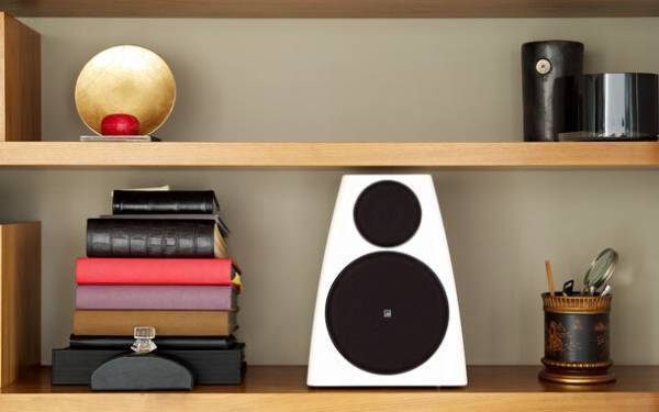 容積8倍相当のスピーカー再生能力を独自技術で実現　英国ハンドメイドのプレミアム・オーディオシステム「Meridian Systema 3200」を新発売