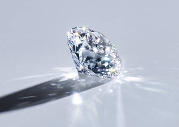 ダイヤモンドでプロポーズ、リングはおふたりで選ぶクリスマスのサプライズにもぴったりな『ダイヤモンドプロポーズ』