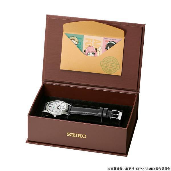 『SPY×FAMILY』より、セイコーとコラボした腕時計の第二弾が登場！オフの日を過ごすフォージャー家をコンセプトとしたホワイトダイヤル×黒バンドのスタイリッシュなデザイン。