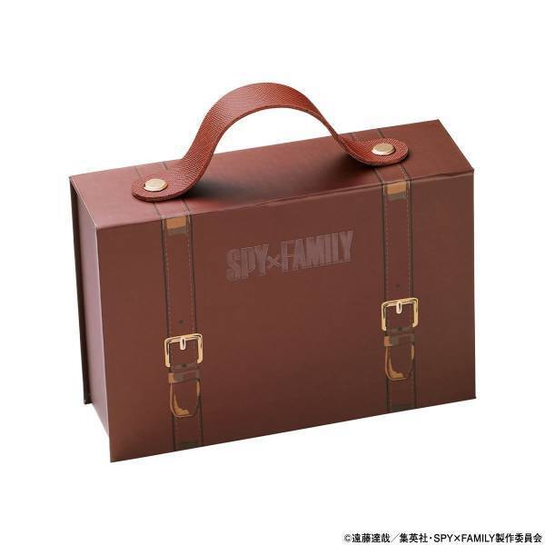 『SPY×FAMILY』より、セイコーとコラボした腕時計の第二弾が登場！オフの日を過ごすフォージャー家をコンセプトとしたホワイトダイヤル×黒バンドのスタイリッシュなデザイン。