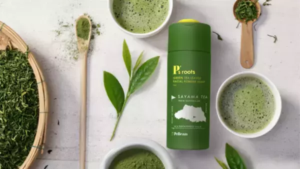 緑茶色の泡と狭山茶の香りひろがる「ピーズルーツ茶葉・ビタミンC洗顔パウダー」をMakuakeにて12/13より先行販売開始