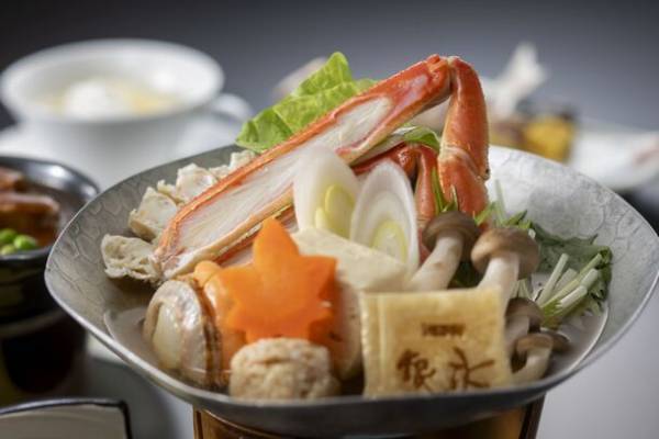 開業50周年の静岡県・西伊豆「堂ヶ島ニュー銀水」　1月13日より期間限定で「ズワイガニ食べ放題フェア」を初開催！お好みに合わせた会席プランとの組み合わせが可能