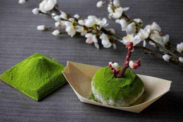 お濃茶スイーツ専門店「熱海さとり本店」12月23日オープン情報第2弾　とろ～りお濃茶を練り込んだ“パリパリ”新食感クレープに、お濃茶プリン、抹茶わらび餅も！～見た目にも美しい至極のお濃茶スイーツ詳細を発表～