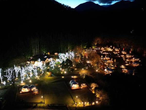 おかげさまで1周年をむかえることができました。オープン1周年限定プラン予約販売開始(またやっちゃいます！)グランピング×イルミネーション【ブリリアントヴィレッジ日光】