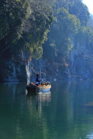 お正月らしい楽しみ方で冬の長瀞を満喫！“冬季限定”秩父鉄道「ぽかぽかこたつ舟」　元日から営業開始