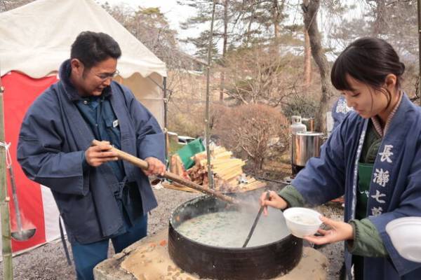 お正月らしい楽しみ方で冬の長瀞を満喫！“冬季限定”秩父鉄道「ぽかぽかこたつ舟」　元日から営業開始