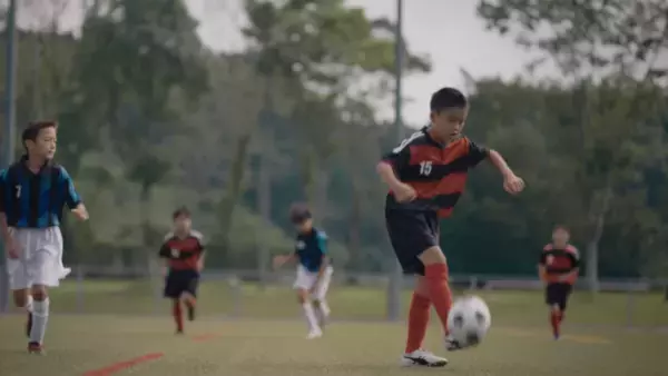 コープ共済連、第102回全国高校サッカー選手権大会に協賛　家族のチームプレーを応援するテレビCMを放映！