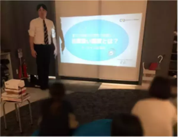 利用者が急増している出席扱い制度の訪問説明会を放課後等デイサービス「UNICO NEXT 博多」でCKCネットワークが実施