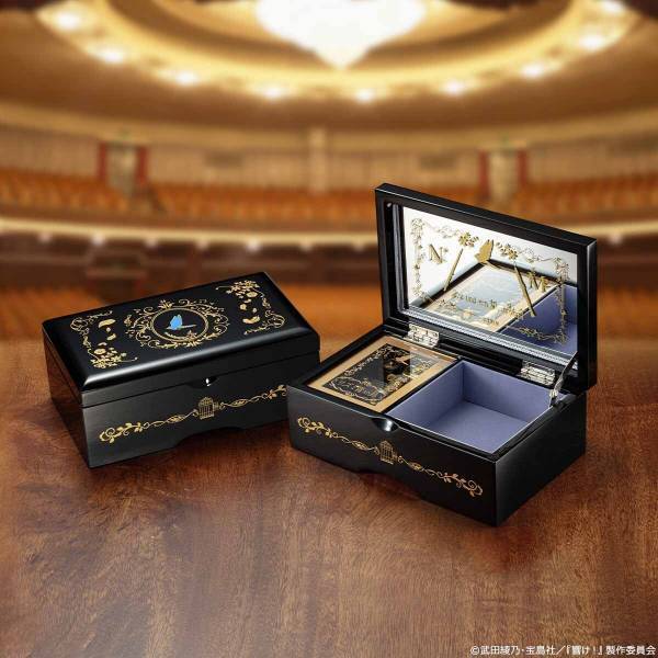 『リズと青い鳥』5周年を記念して希美とみぞれの想いが交錯する第三楽章のオルゴールボックスが登場♪美しい楽器を思わせる漆黒の本体は伝統工芸「会津塗」によるもの