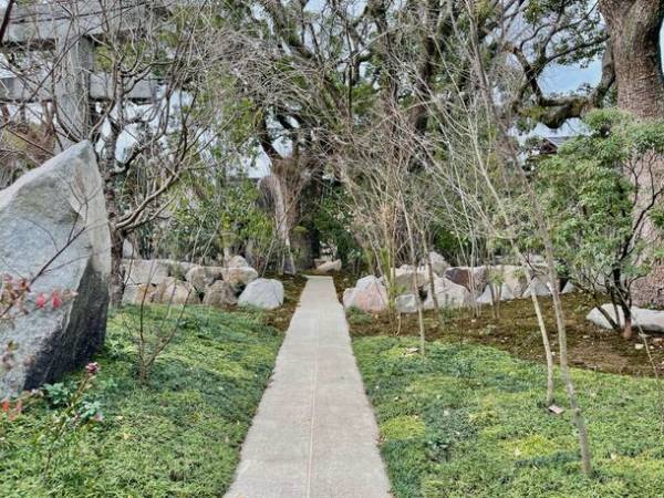 初詣はリニューアルした鳥飼八幡宮へ！「表参道整備事業」が竣工、元日に記念イベントを開催