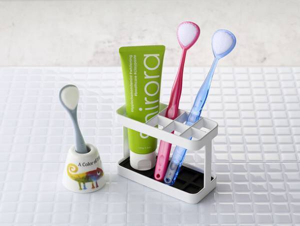 口臭予防・感染症予防に役立つ舌ブラシ「舌みがきスムーザーW-1　PREMIUM」が「からだにいいこと(R)大賞2023」で優秀賞を受賞！